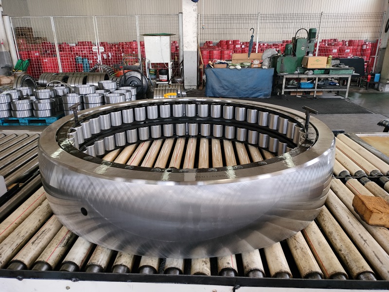 球磨机自由端用滚子轴承 SL 0649/1000