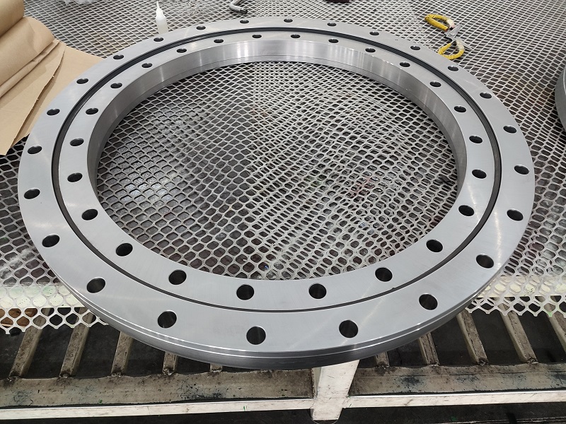 Slewing ball bearing 1082744 for radial stacker equipment 