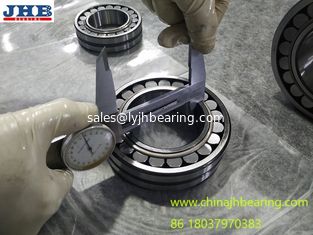 China Spherical Roller Bearings 22215EKW33 75*130*31MM tapered bore with steel cage in stock supplier
