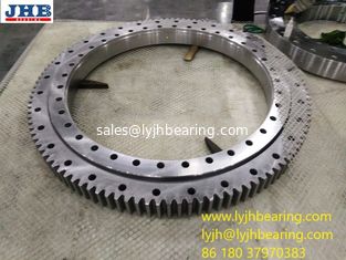 China Aerial Lifts Use Turntable Bearing RKS.061.20 0944 Size 1046.4x872x56mm With External Teeth supplier